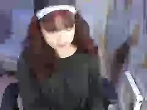 Andrea girlx online show from February 5, 2026, 1:49 pm