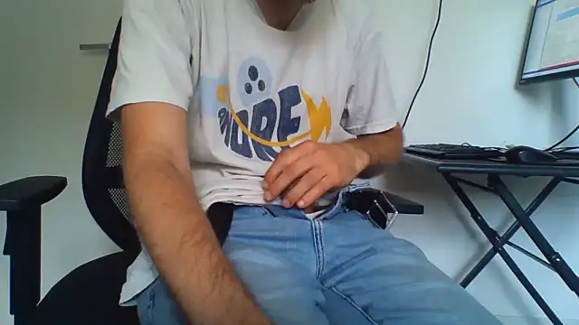 andre italy online show from May 4, 2026, 3:41 pm