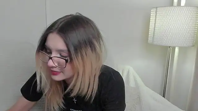 Hinara1 online show from February 7, 2026, 4:22 pm