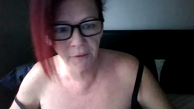 Snapshot of Forbidden-Irish-x chatting on April 14, 2026, 10:10 am Forbidden-Irish-x online show from April 14, 2026, 10:10 am