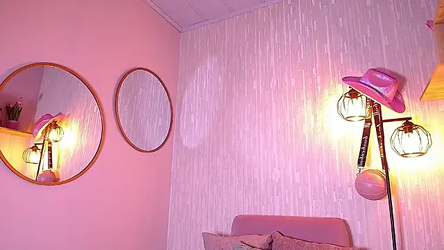 Kitty madness online show from July 15, 2026, 3:39 pm