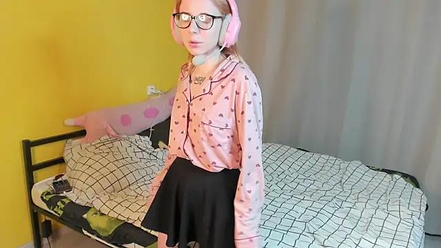 MoonScar online show from February 5, 2026, 3:16 pm