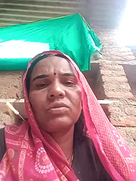 Snapshot of Muskan44s chatting on July 3, 2026, 1:45 am Muskan44s online show from July 3, 2026, 1:45 am