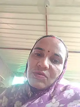 Snapshot of Muskan44s chatting on August 2, 2026, 10:57 am Muskan44s online show from August 2, 2026, 10:57 am
