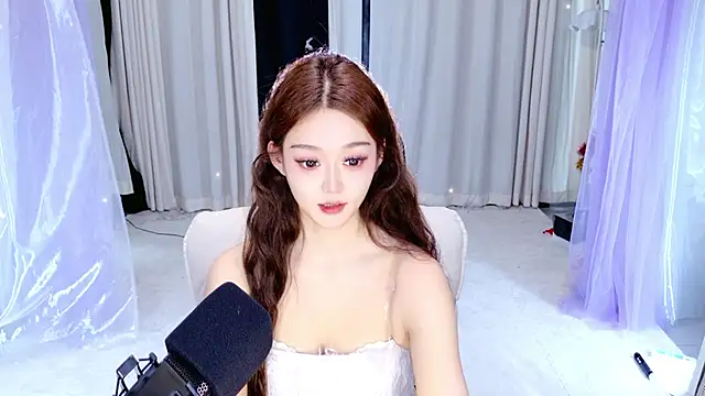 Dancer Lucky-Nini online show from February 28, 2026, 4:57 am