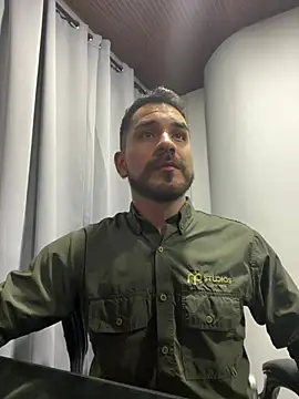 Snapshot of noa_desire chatting on March 13, 2026, 7:04 am noa desire online show from March 13, 2026, 7:04 am