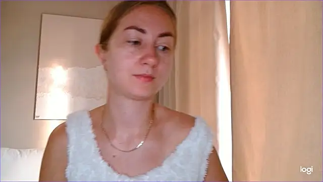 BluueSilk online show from September 24, 2025, 5:44 am