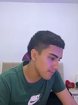 SoftBoyXO online show from February 3, 2026, 6:11 am