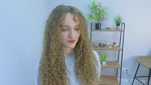 Beily Moone online show from February 4, 2026, 8:09 am