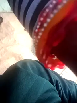 Juhi Chanwla online show from February 5, 2026, 11:48 am