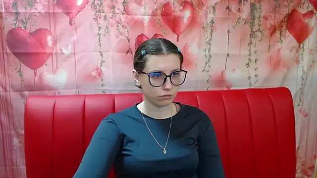 LilianaShine online show from March 23, 2026, 6:17 am