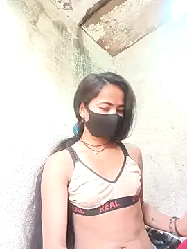 Sunali Bendre online show from February 24, 2026, 2:31 am