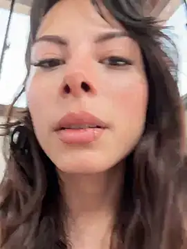 Snapshot of Isalove99 chatting on April 7, 2026, 1:22 pm Isalove99 online show from April 7, 2026, 1:22 pm