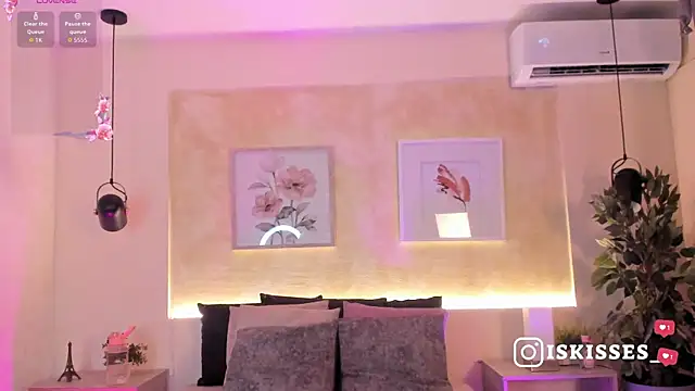 IsabellaSweet   online show from March 3, 2026, 3:34 am