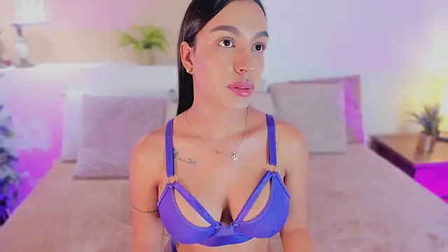 xiomara cortes online show from May 11, 2026, 7:44 pm