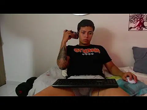 zilong love20 online show from February 1, 2026, 1:48 am