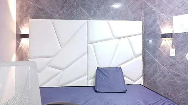 Snapshot of hannamy1 chatting on February 1, 2026, 2:04 pm hannamy1 online show from February 1, 2026, 2:04 pm