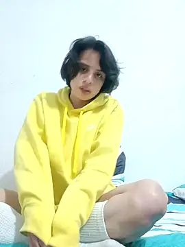 Particular0189 online show from February 1, 2026, 6:12 am