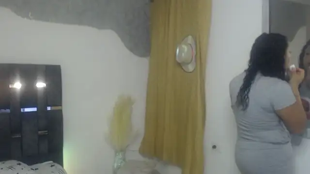 Snapshot of Barbara_D_Valencia chatting on March 25, 2026, 3:51 pm Barbara D Valencia online show from March 25, 2026, 3:51 pm