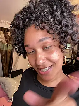 Jamalyce online show from June 7, 2026, 4:33 pm