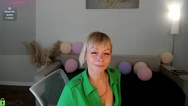 Ann Annise online show from July 4, 2026, 12:39 am