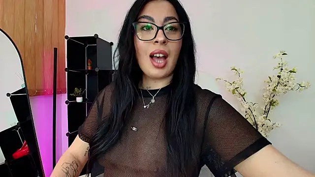 MissyScarlet online show from May 9, 2026, 2:11 pm
