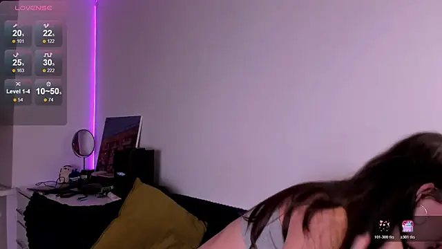 miabellee  online show from February 13, 2026, 1:01 am