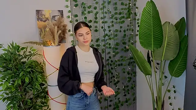 KaciCarlisle online show from February 2, 2026, 6:34 am