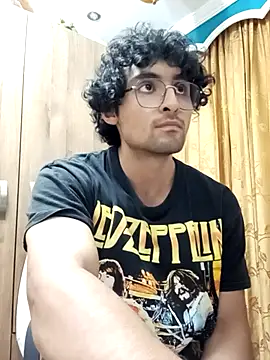 Apolo Men online show from March 20, 2026, 4:06 am