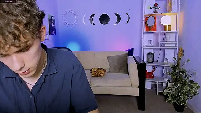 Snapshot of kevin_nix chatting on June 21, 2026, 9:23 am kevin nix online show from June 21, 2026, 9:23 am