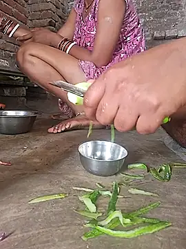 Sexy kiran002 online show from March 16, 2026, 5:13 am