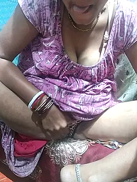 Sexy kiran002 online show from March 21, 2026, 3:48 pm