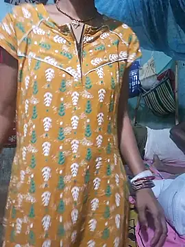 Sexy kiran002 online show from April 5, 2026, 3:53 pm