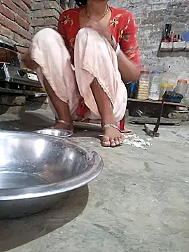 Sexy kiran002 online show from April 10, 2026, 12:38 am