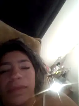 Ambar Cortes online show from February 11, 2026, 3:33 am