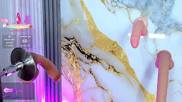 mlucreciasucker303av online show from February 5, 2026, 7:29 pm