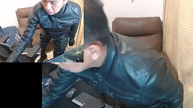Leatherbdsm81 online show from April 30, 2026, 3:40 pm
