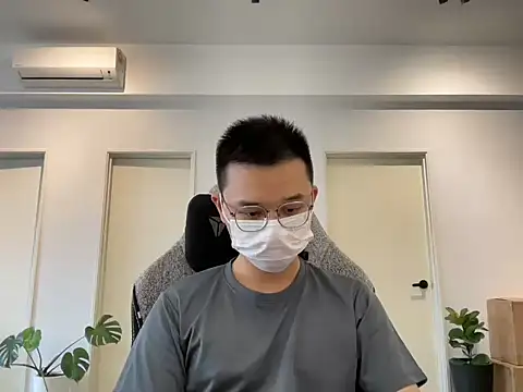 bigdomdomsss online show from February 1, 2026, 8:57 am