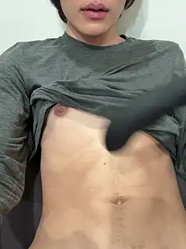 nlxq ll online show from April 5, 2026, 2:36 pm