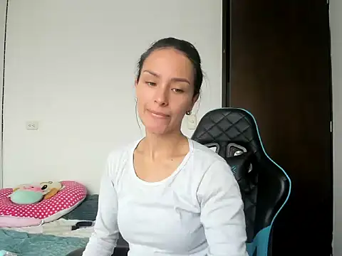 Snapshot of Megan_Blue_ chatting on March 6, 2026, 3:19 pm Megan Blue online show from March 6, 2026, 3:19 pm