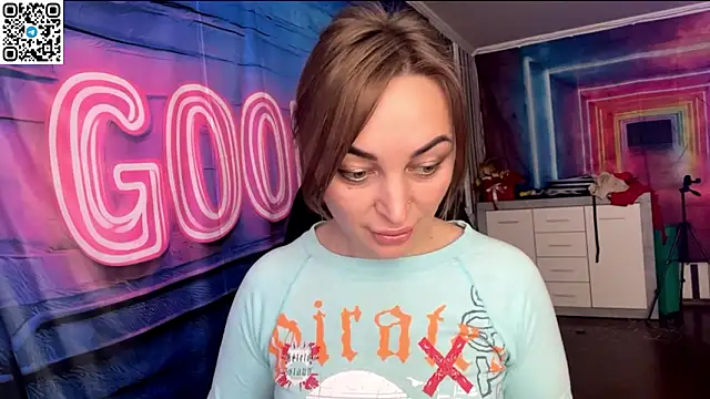 Snapshot of Vellora_ chatting on March 22, 2026, 12:30 pm Vellora online show from March 22, 2026, 12:30 pm