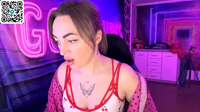 Snapshot of Vellora_ chatting on March 30, 2026, 8:21 pm Vellora online show from March 30, 2026, 8:21 pm