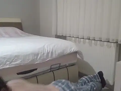 hessds34 online show from March 3, 2026, 6:58 pm