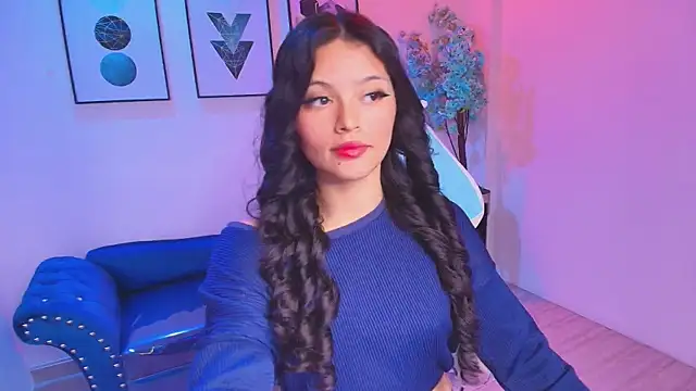 Snapshot of Maddie_T18 chatting on June 12, 2026, 11:31 am Maddie T18 online show from June 12, 2026, 11:31 am