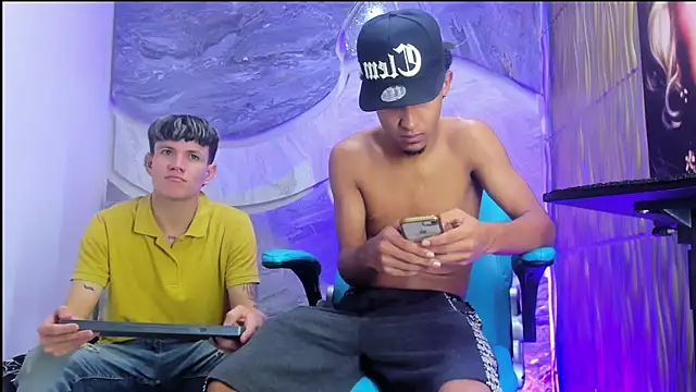 luis sex boy online show from February 4, 2026, 9:42 pm