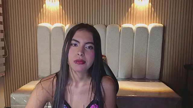 Perla lovely  online show from February 10, 2026, 1:26 pm