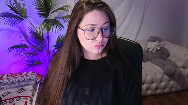 vanessaparadiza online show from June 20, 2026, 4:59 am