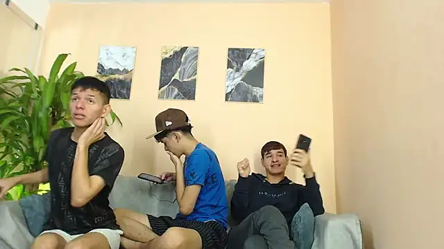 DesiresOfOlympus  online show from February 16, 2026, 8:38 pm