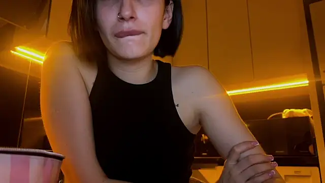 BlackFox V online show from March 12, 2026, 9:32 pm