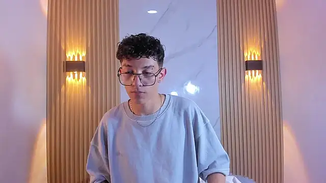 Christopher Hunter online show from March 14, 2026, 8:47 pm